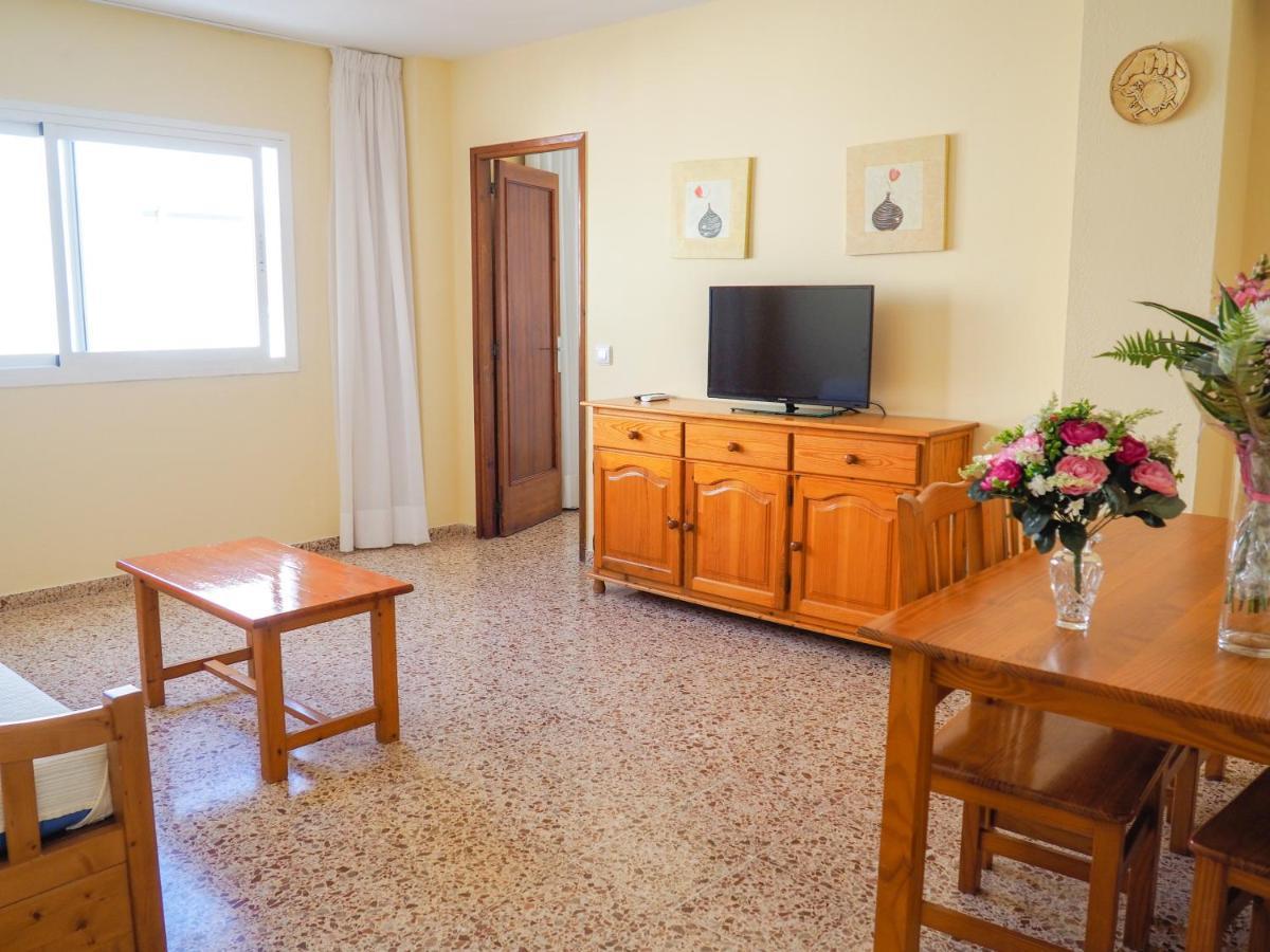 Apartamentos Cala Llonga Cala Llonga  Exterior photo